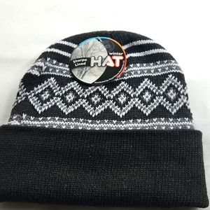NEW BLACK WINTER HAT.  GRAY, WHITE & BLACK WITH WARM  SHERPA LINING.  NWT